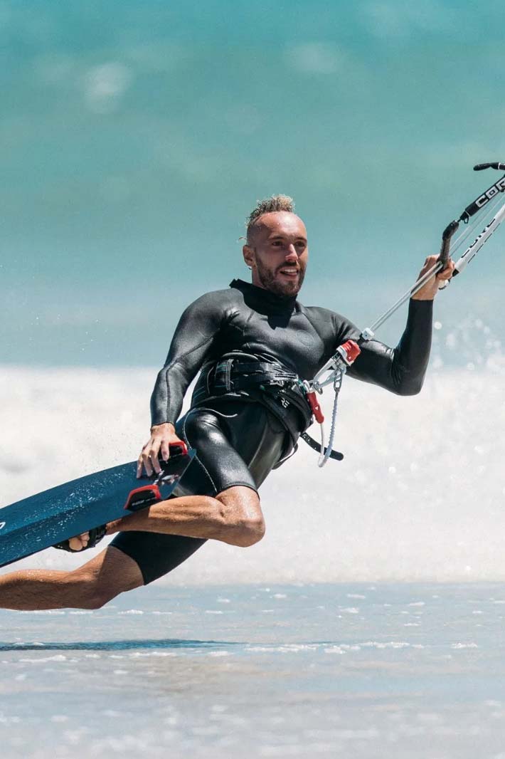 Mike Mac Donald kitesurf content creator